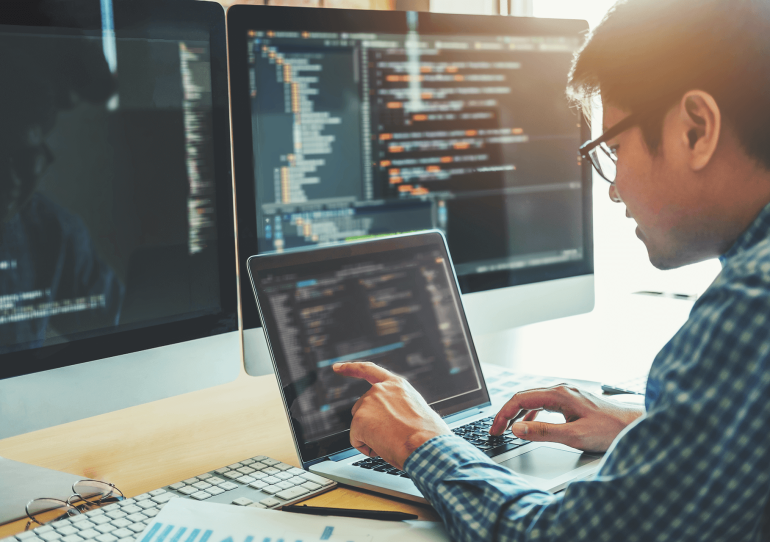 How to keep your home safe from intruders over the Christmas Period